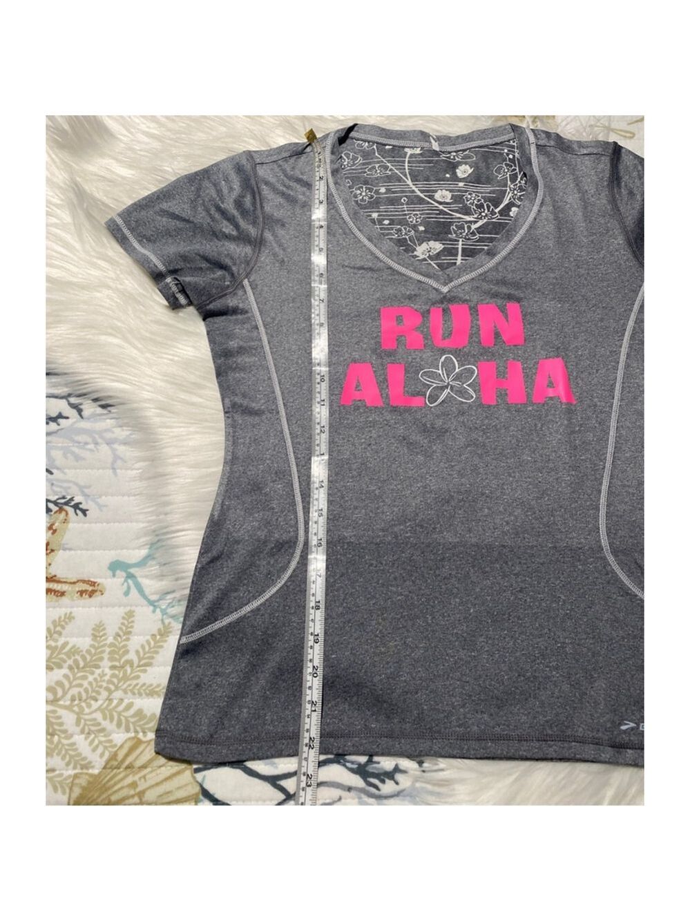 Brooks Gray Run Aloha Short Sleeve Tee womens S - Picture 4 of 7